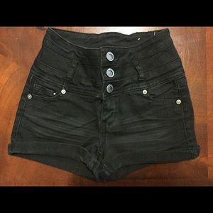 1st Kiss Highwaisted Black Jean Shorts